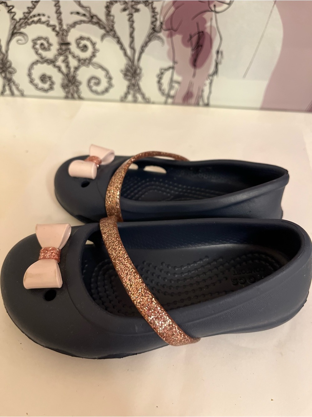 CROCS Navy Kids Mary Jane Flats with Rose Gold Glitter Strap and Light Pink Bow - Picture 3 of 6